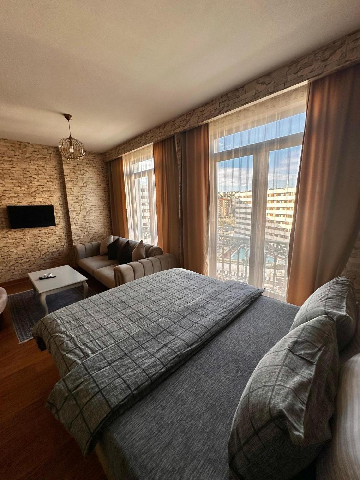 Sabiha Gokcen Hotel Istanbul Houses Eksteriør billede