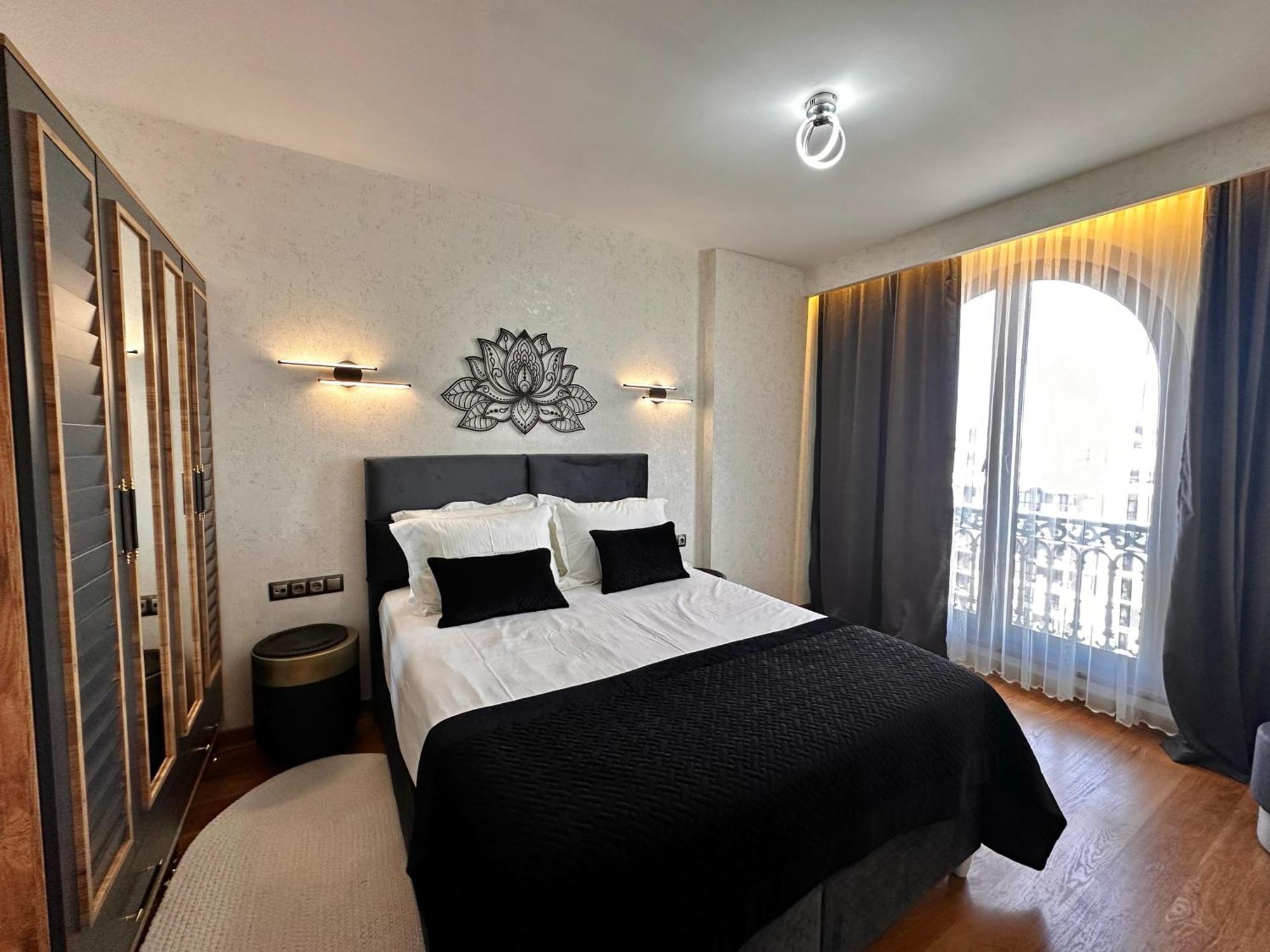 Sabiha Gokcen Hotel Istanbul Houses Eksteriør billede